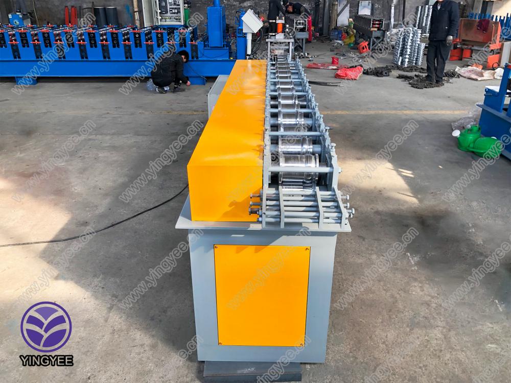 Roller foriculae State Roll Machina ex Yingyee16 formans "