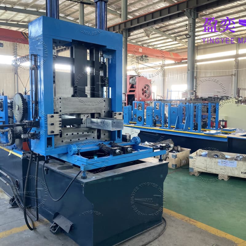 Purlin roll forming machine