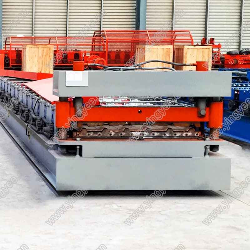 roof sheet roll forming machine