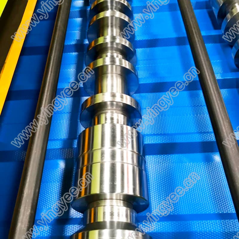 roof sheet roll forming machine