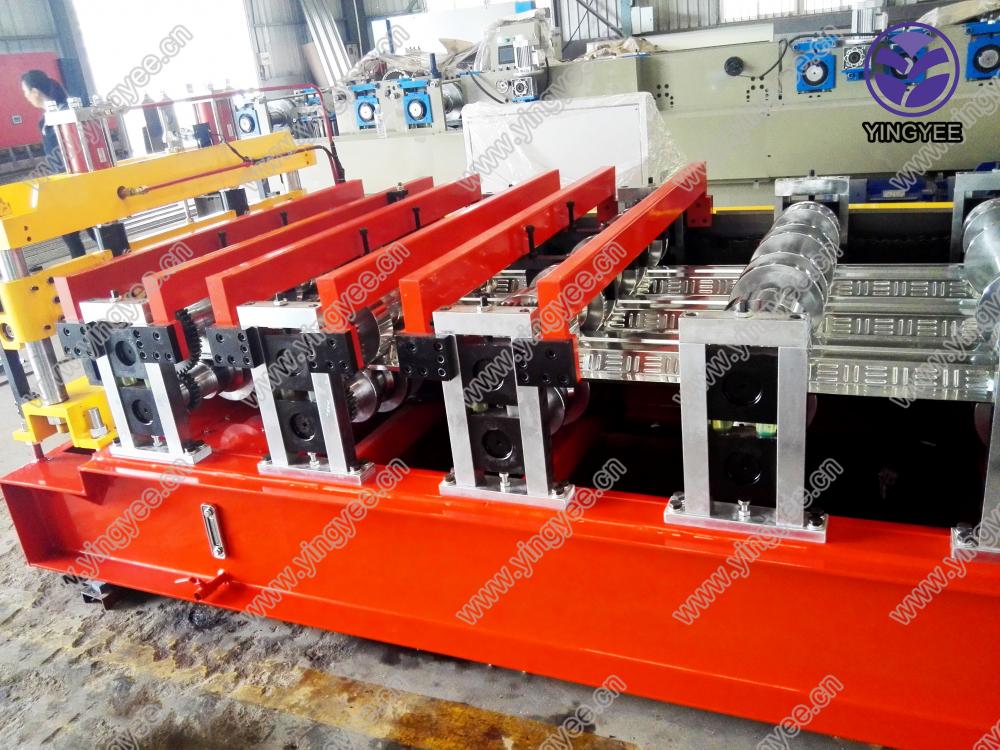 High Quality Deck Roll Forming Machine From Yingyee22