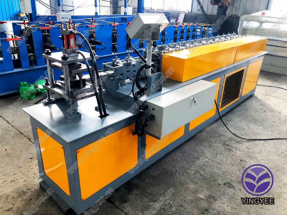 Roller Shutter Slate Roll Forming Machine From Yingyee18