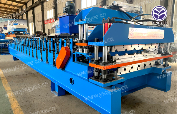 Roll Forming Machine